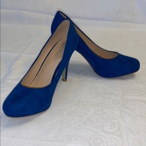 Bella Marie Women's Almond Toe Platform - Size 9